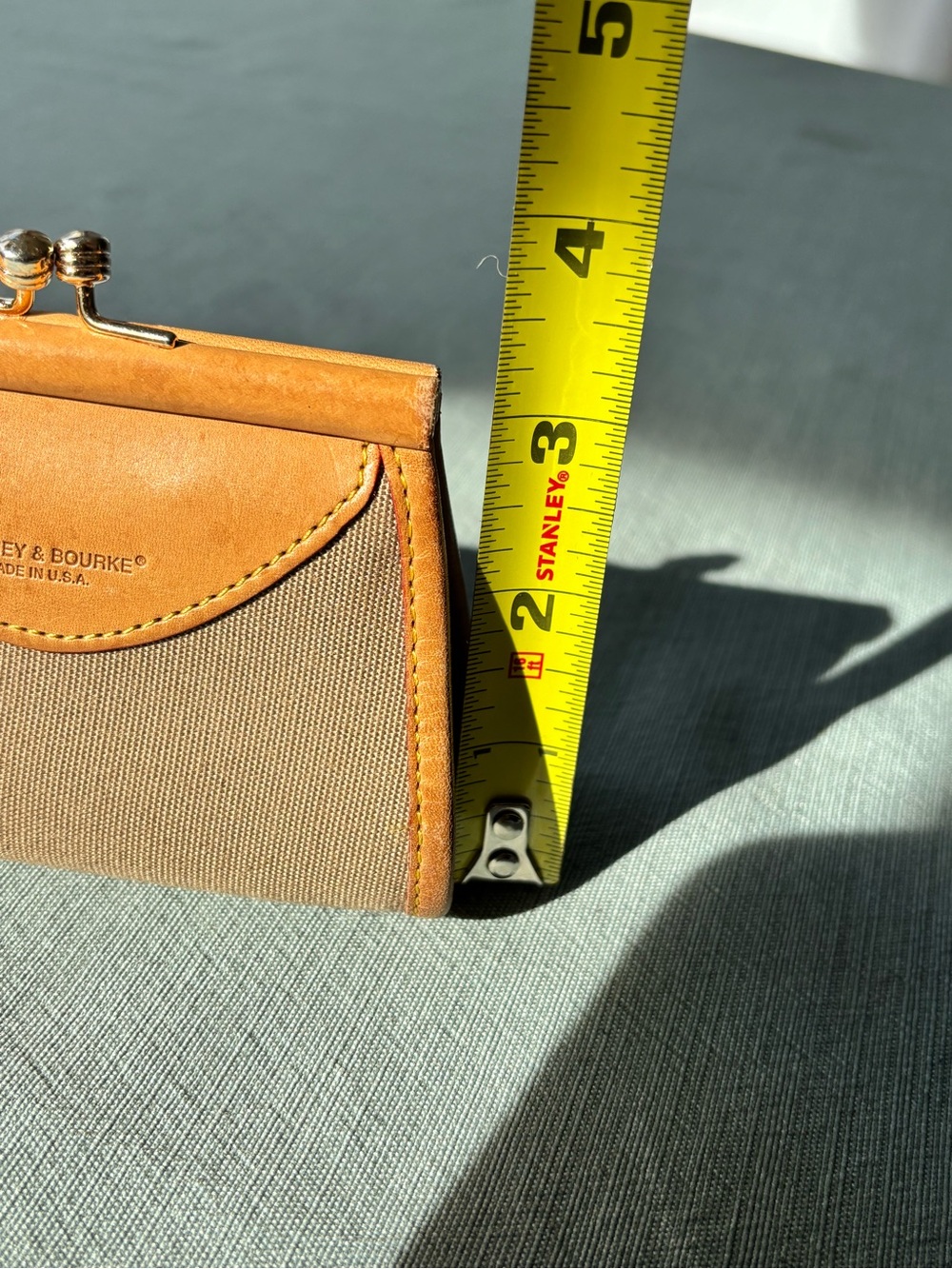 Vintage Dooney & Bourke Tan Vachetta Leather Trim Canvas Kiss-Lock Coin Purse - Picture 9 of 11